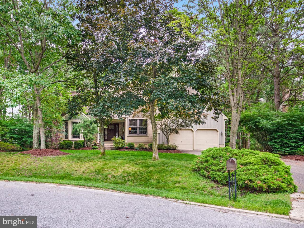 9 Greenbriar Court - Photo 1