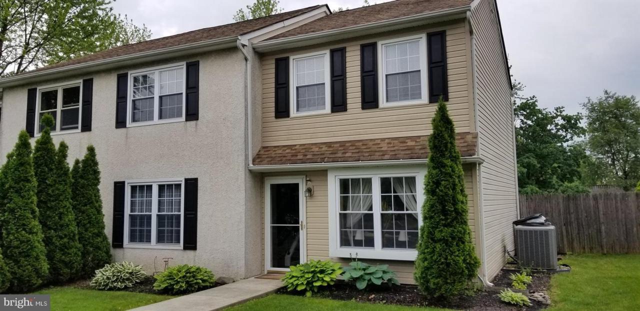 148 Redwood Drive - Photo 1