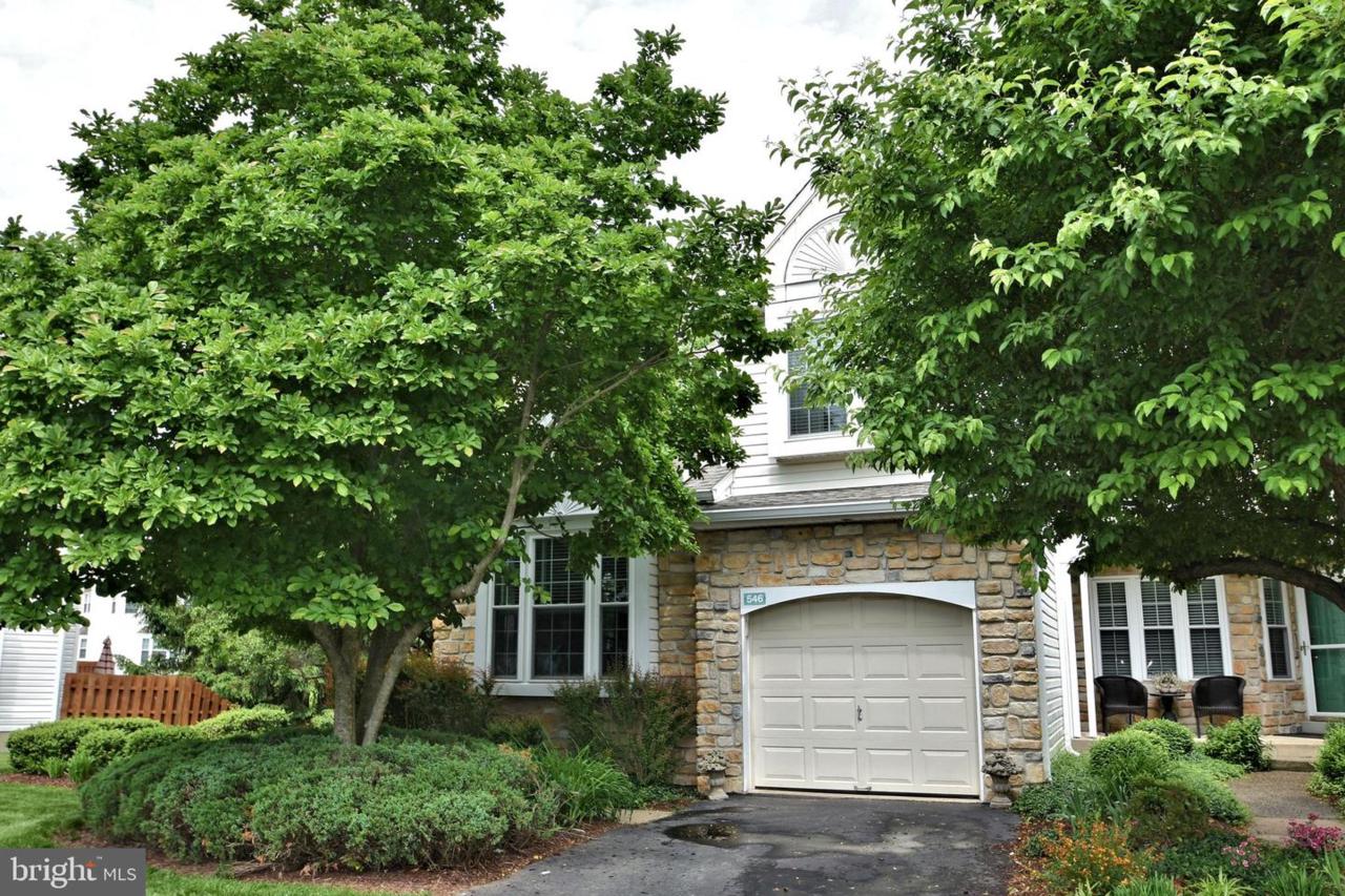 546 Aspen Woods Drive - Photo 1