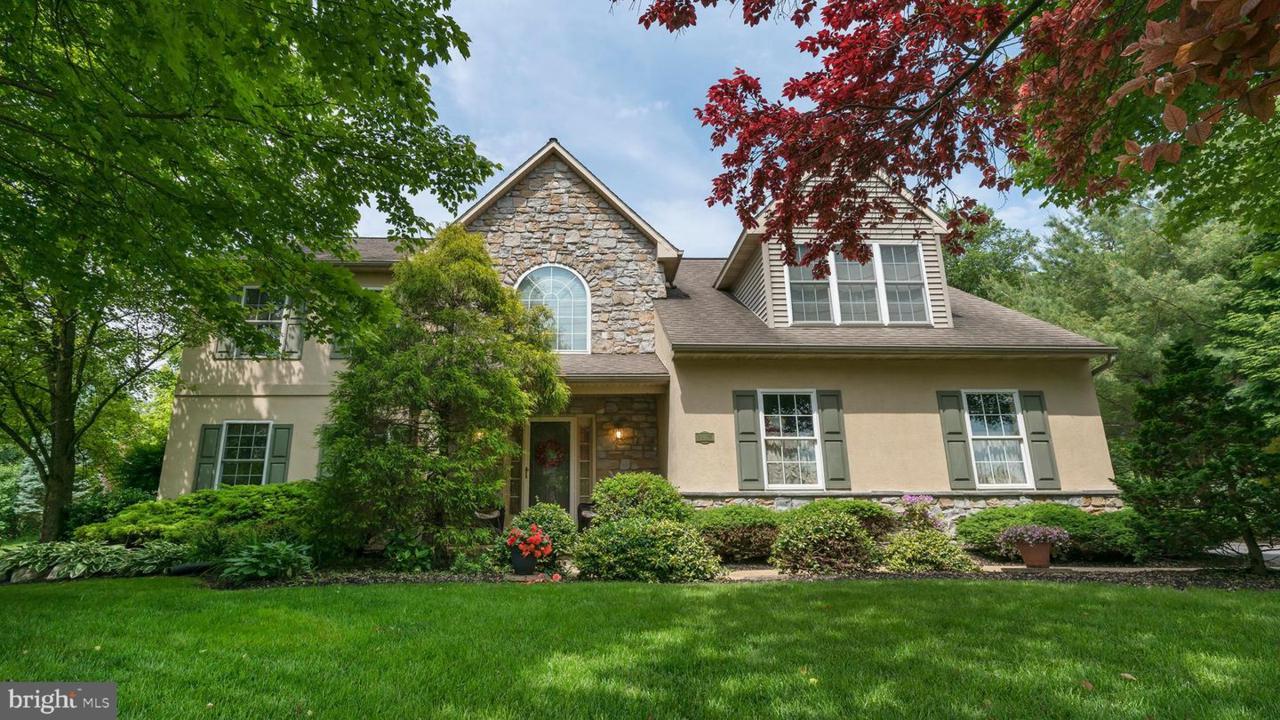 116 Meadow Creek Drive - Photo 1