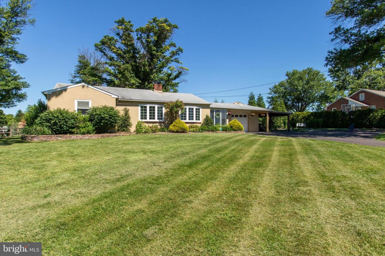 1558 Green Lane Road - Photo 1