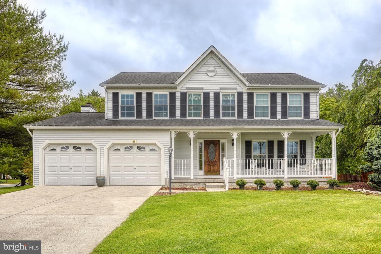 484 Windemere Drive - Photo 1