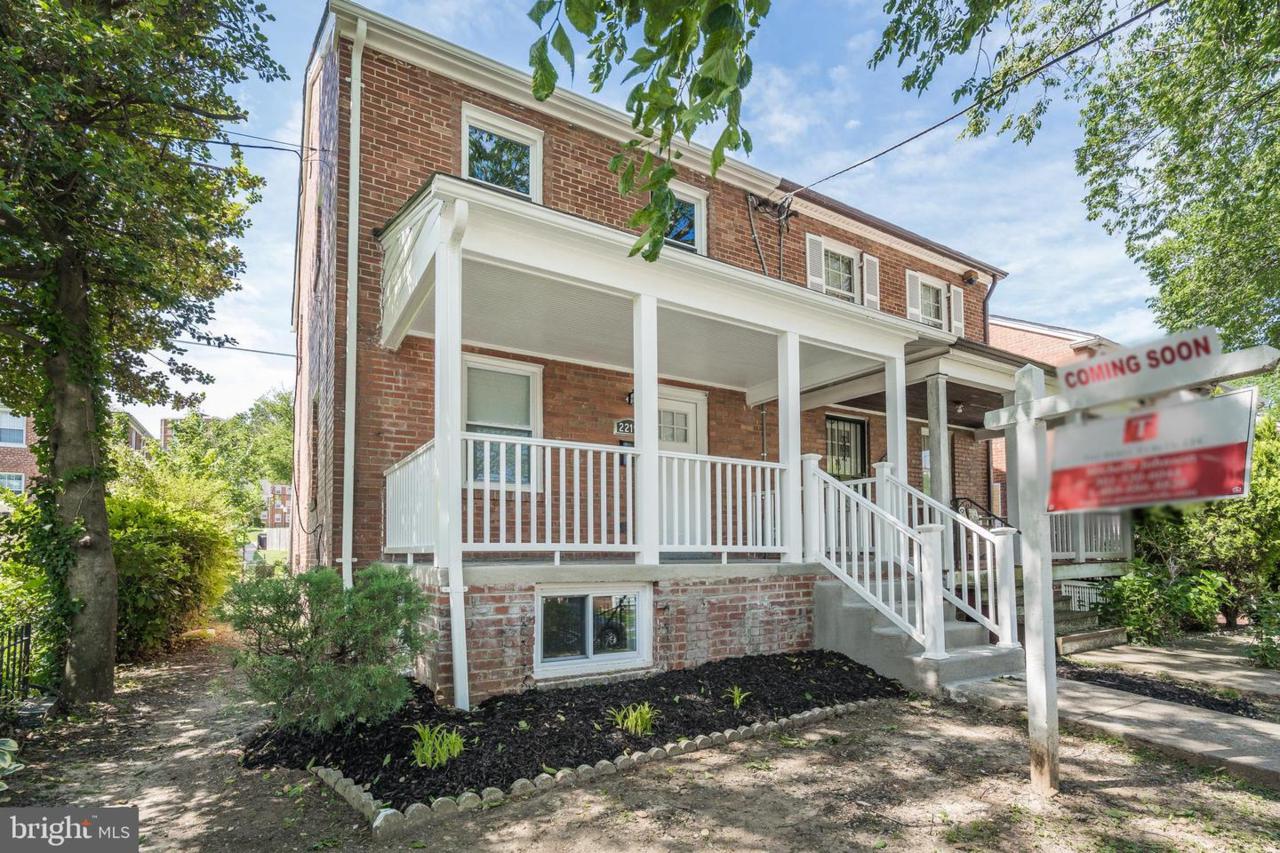2219 S Street - Photo 1
