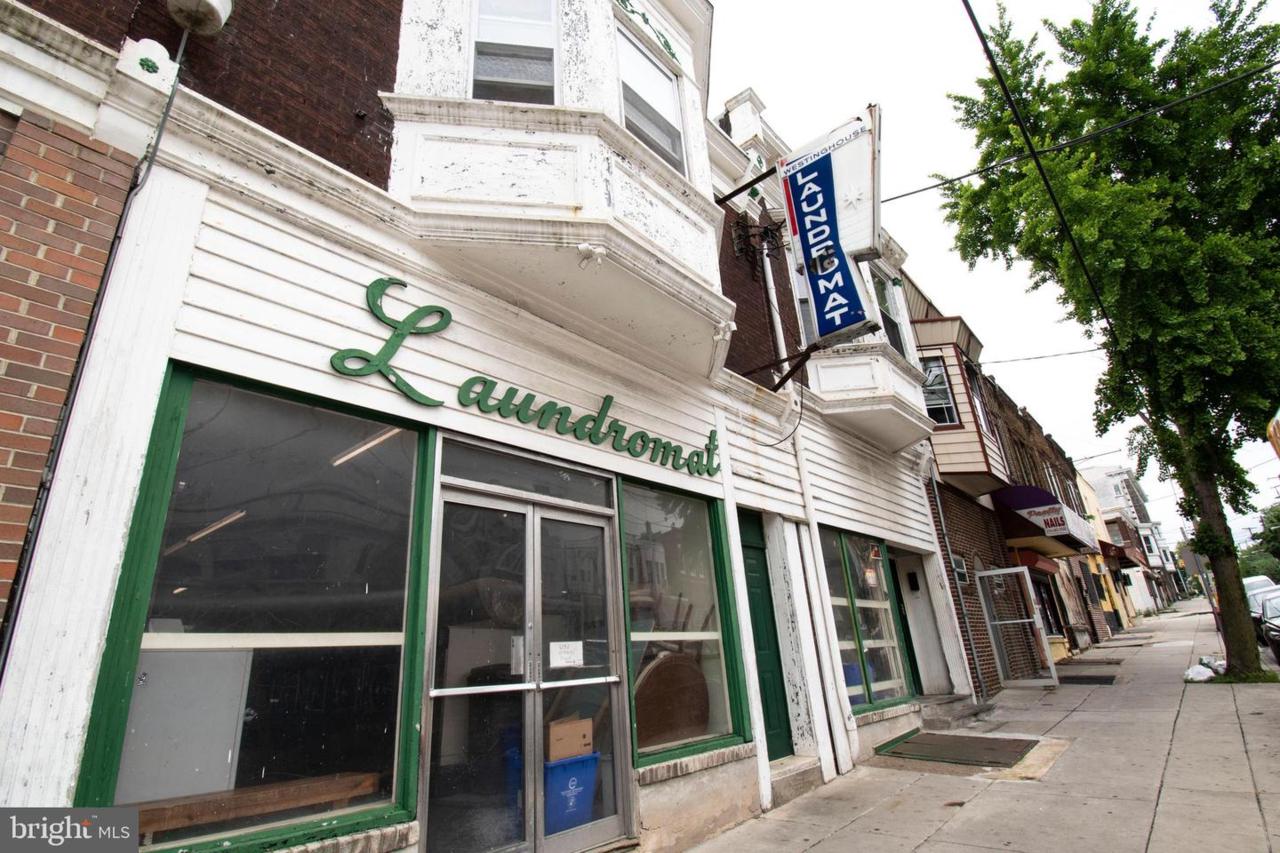 6208-6212 Lansdowne Avenue - Photo 1