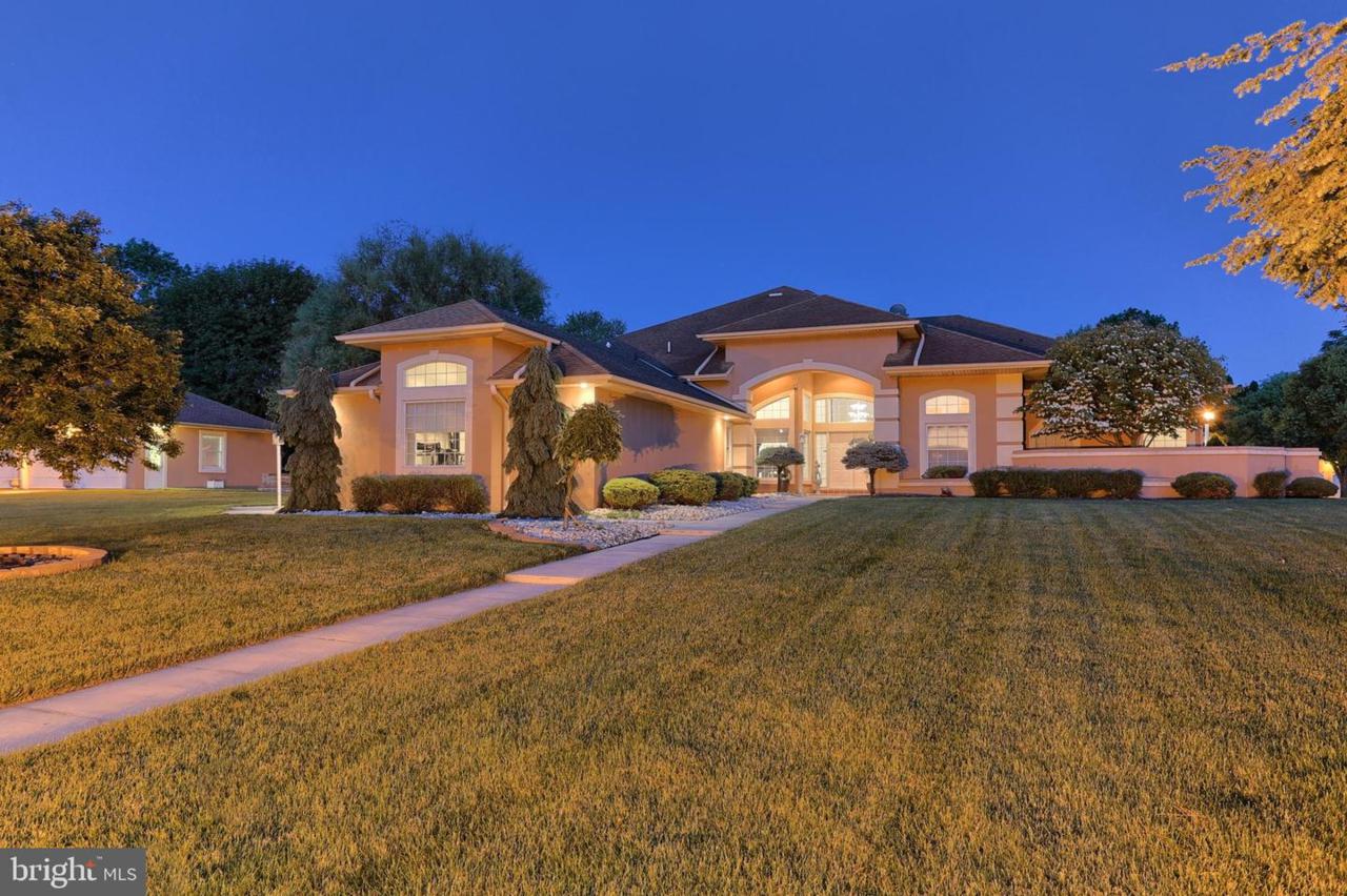 974 Arborvitae Street - Photo 1