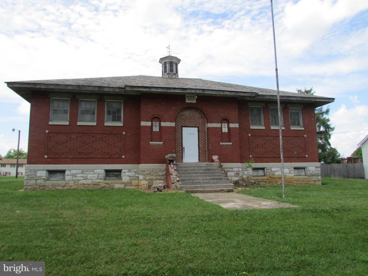 105 Fourth Street - Photo 1