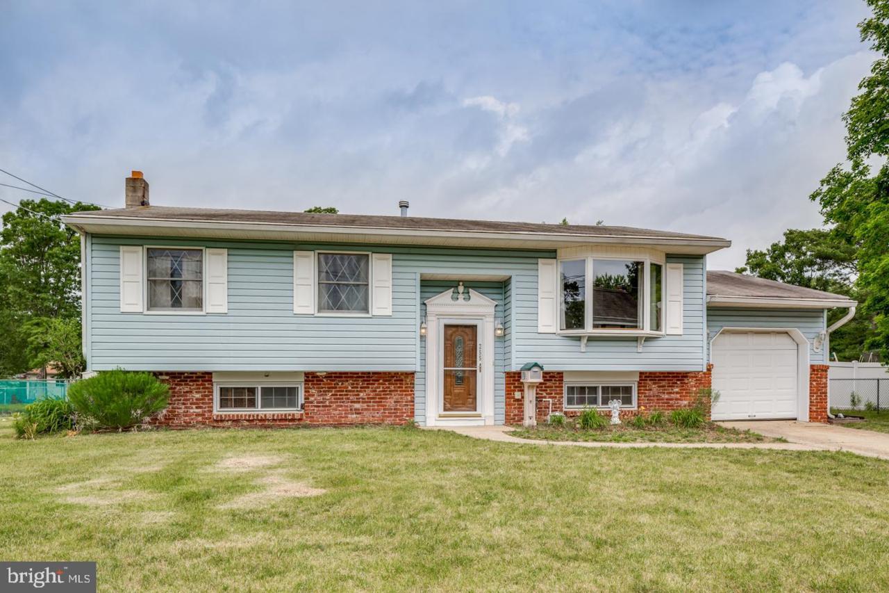 255 Mcclellan Avenue - Photo 1