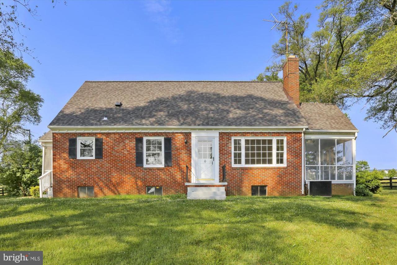 39085 Irish Corner Road - Photo 1