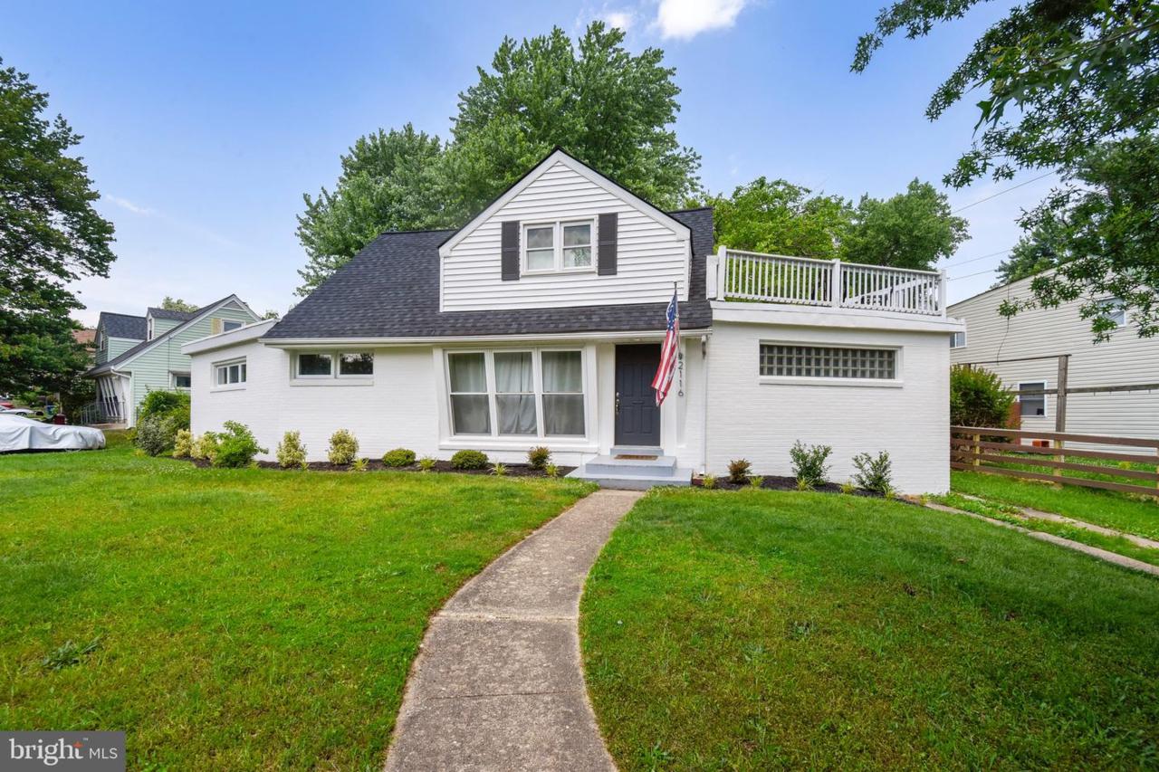 2116 Rollins Drive - Photo 1