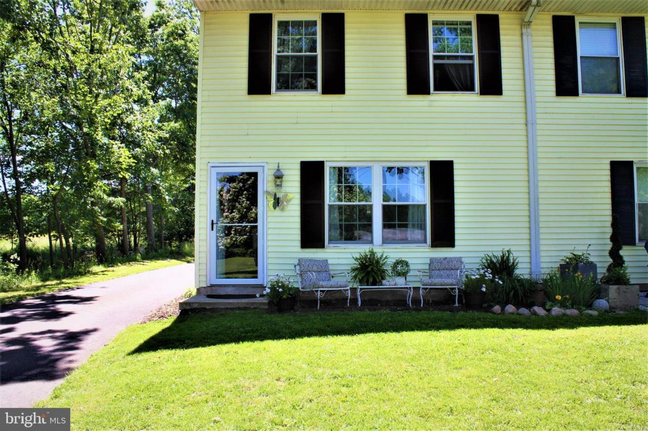 470 Park Avenue - Photo 1