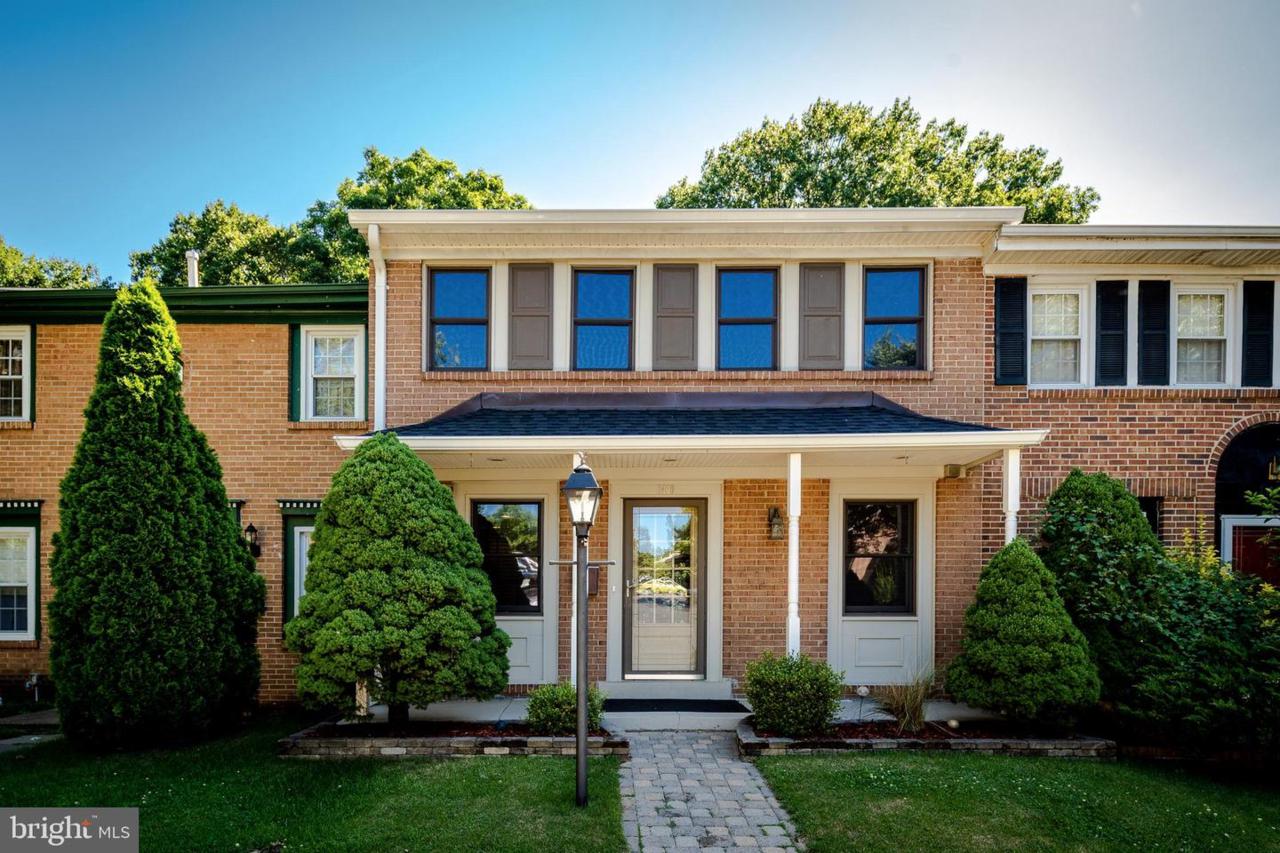 1400 Deerfield Lane - Photo 1
