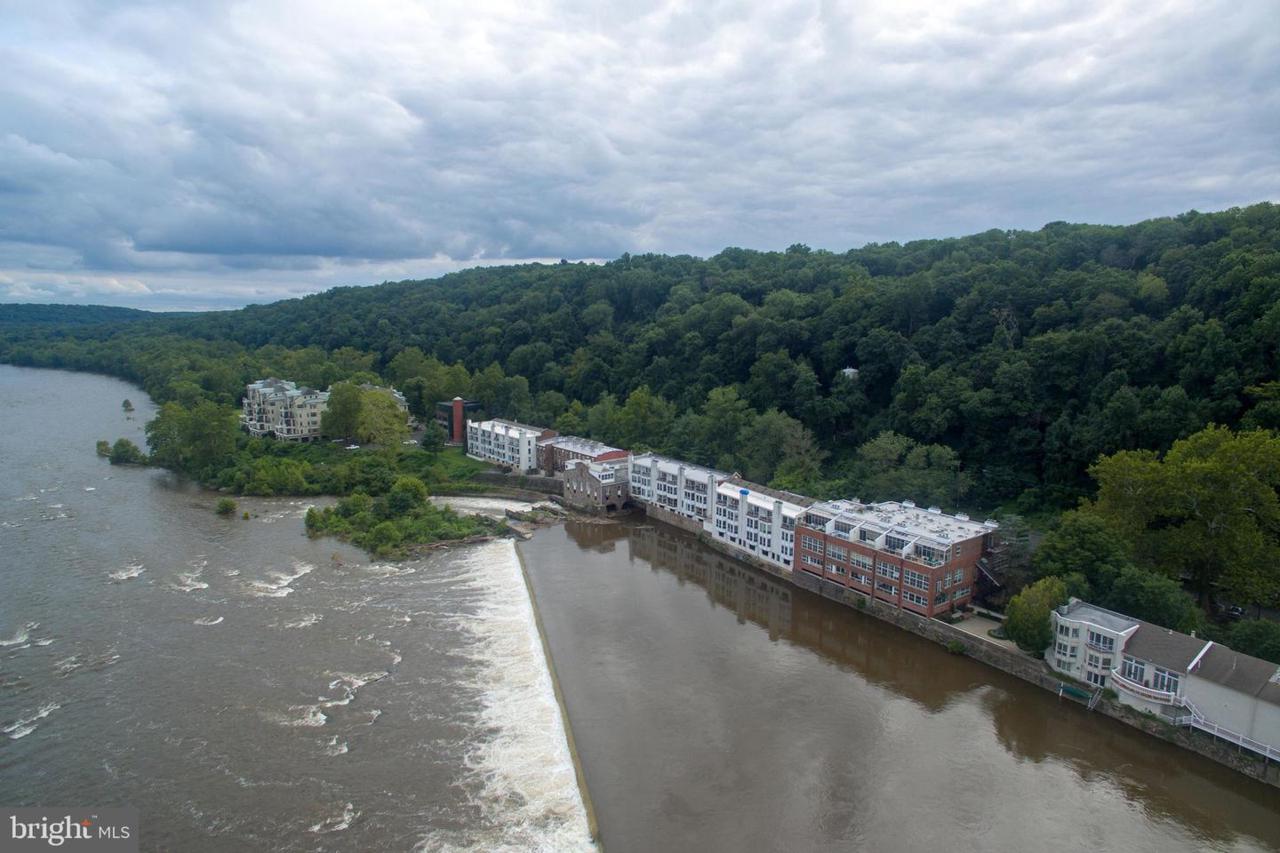 350 River Road - Photo 1