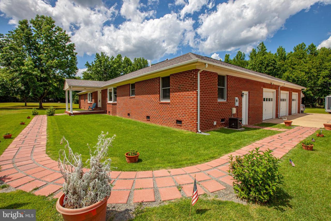 10436 Tidewater Trail - Photo 1