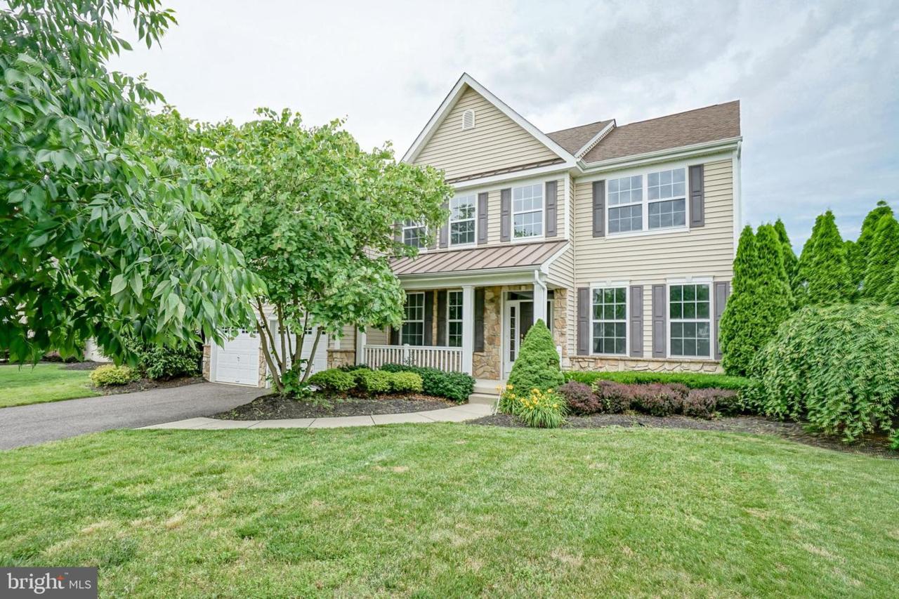 7 Westbury Drive - Photo 1