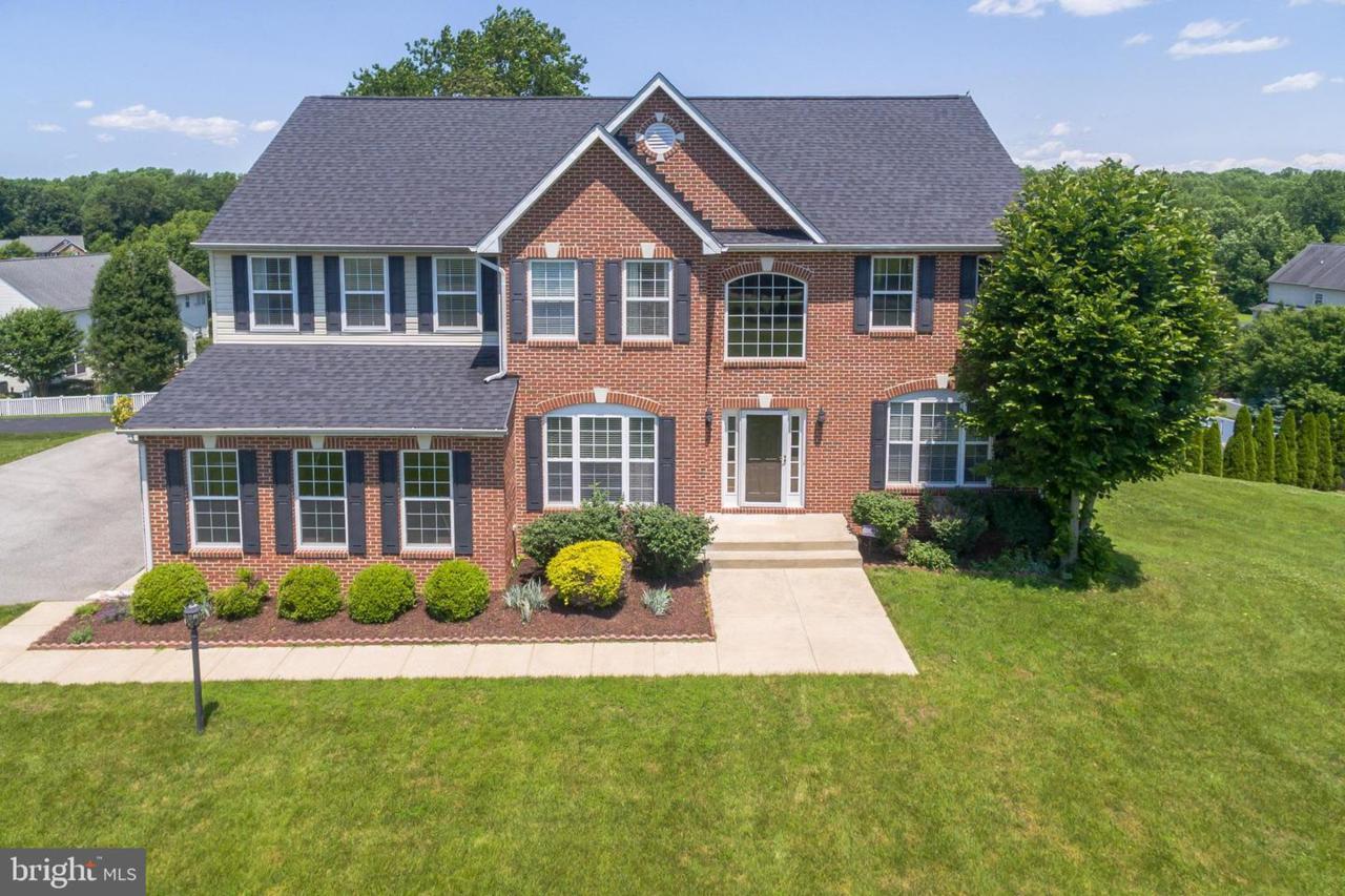 12285 Longleaf Lane - Photo 1