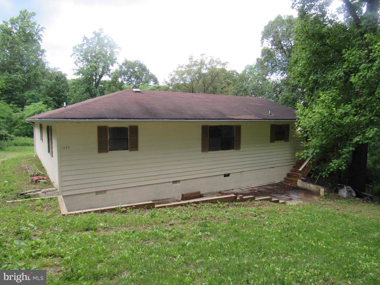 1435 Highridge Road - Photo 1