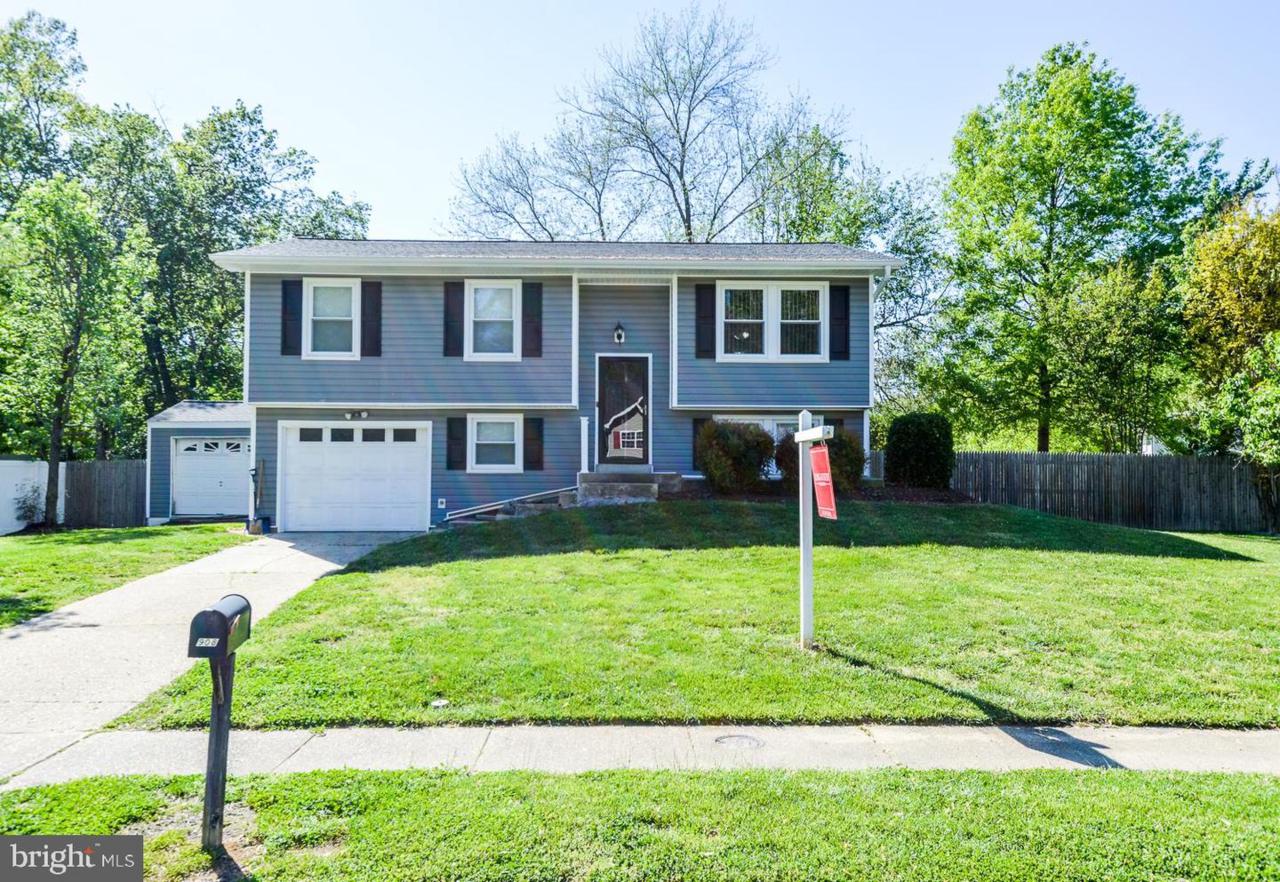 908 Sloan Avenue - Photo 1