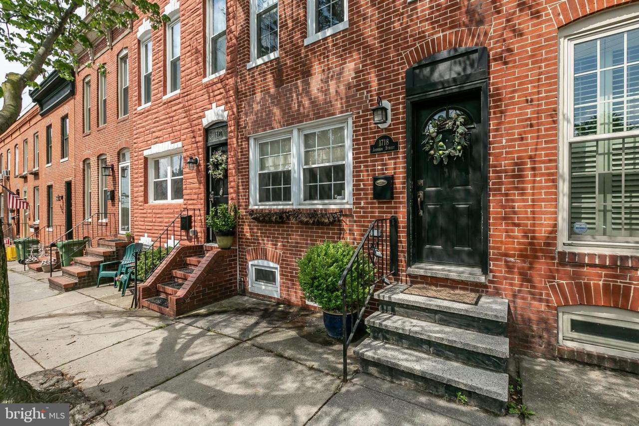 1718 Johnson Street - Photo 1