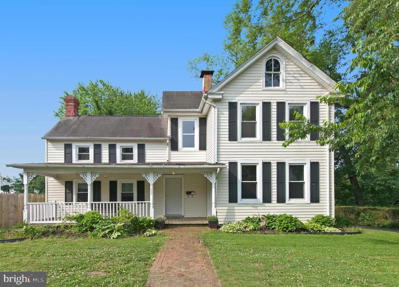 622 Bel Air Avenue - Photo 1