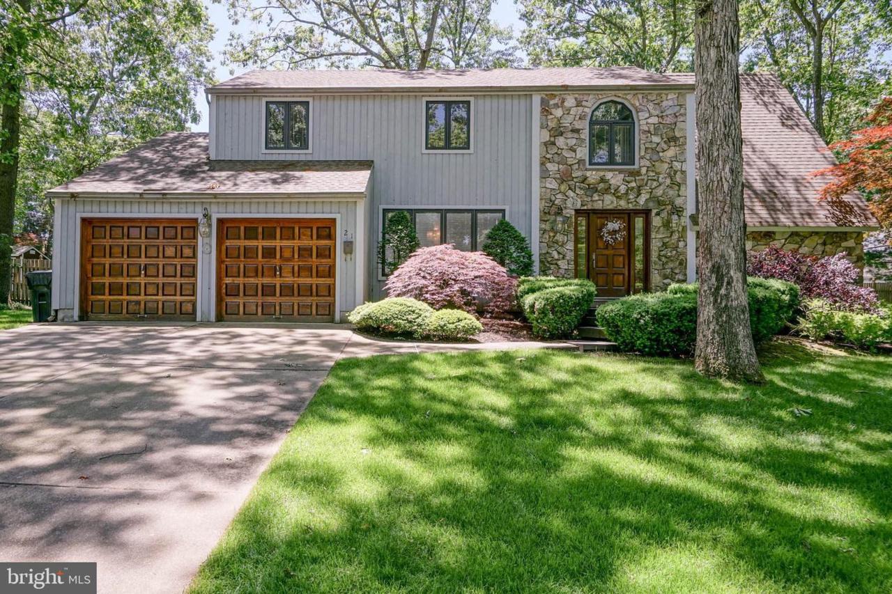 21 Aristone Drive - Photo 1