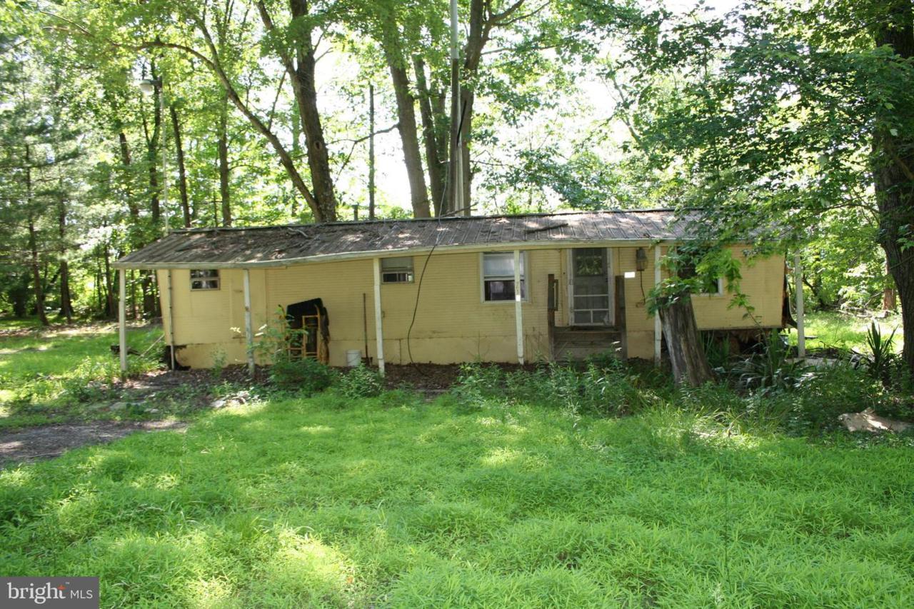 715 Beards Hill Road - Photo 1