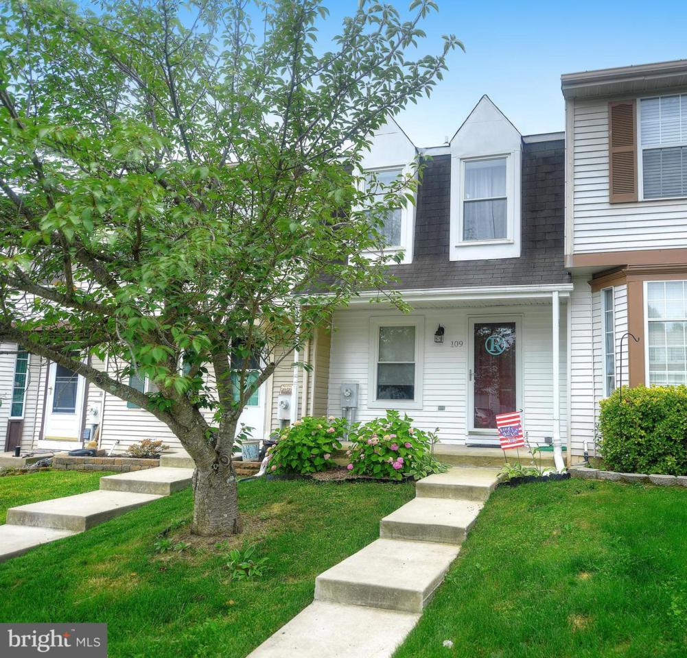 109 Laurel Valley Court - Photo 1