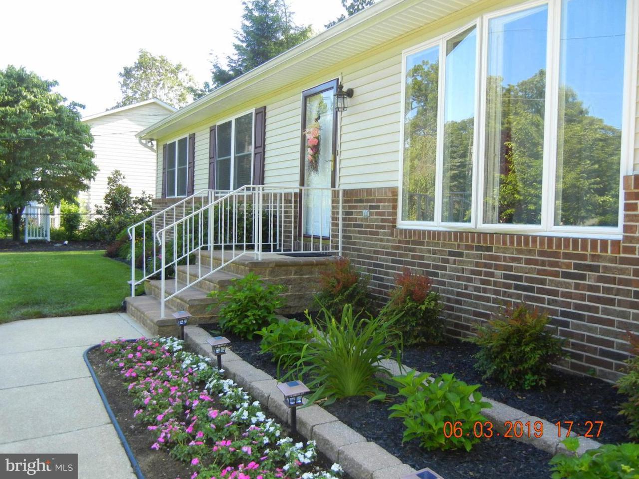 13 Horton Avenue - Photo 1