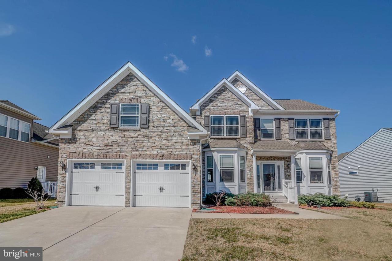 25175 Lumberton Drive - Photo 1