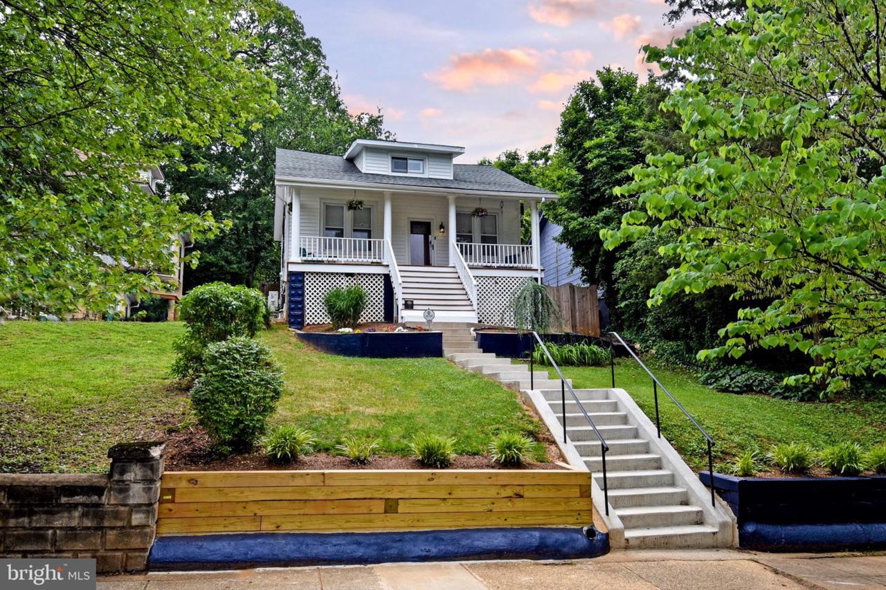 3809 31ST Street - Photo 1
