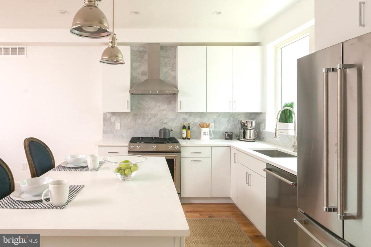 1126 Palmer Street - Photo 1