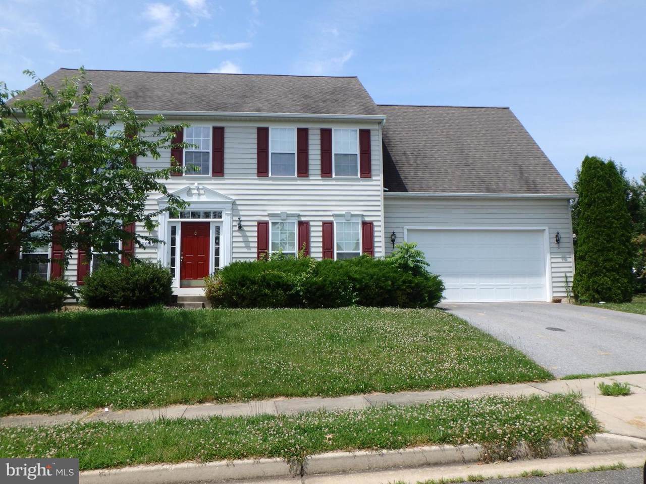 209 Garland Way - Photo 1