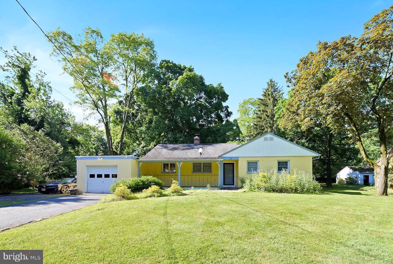 54 Cranbury Road - Photo 1
