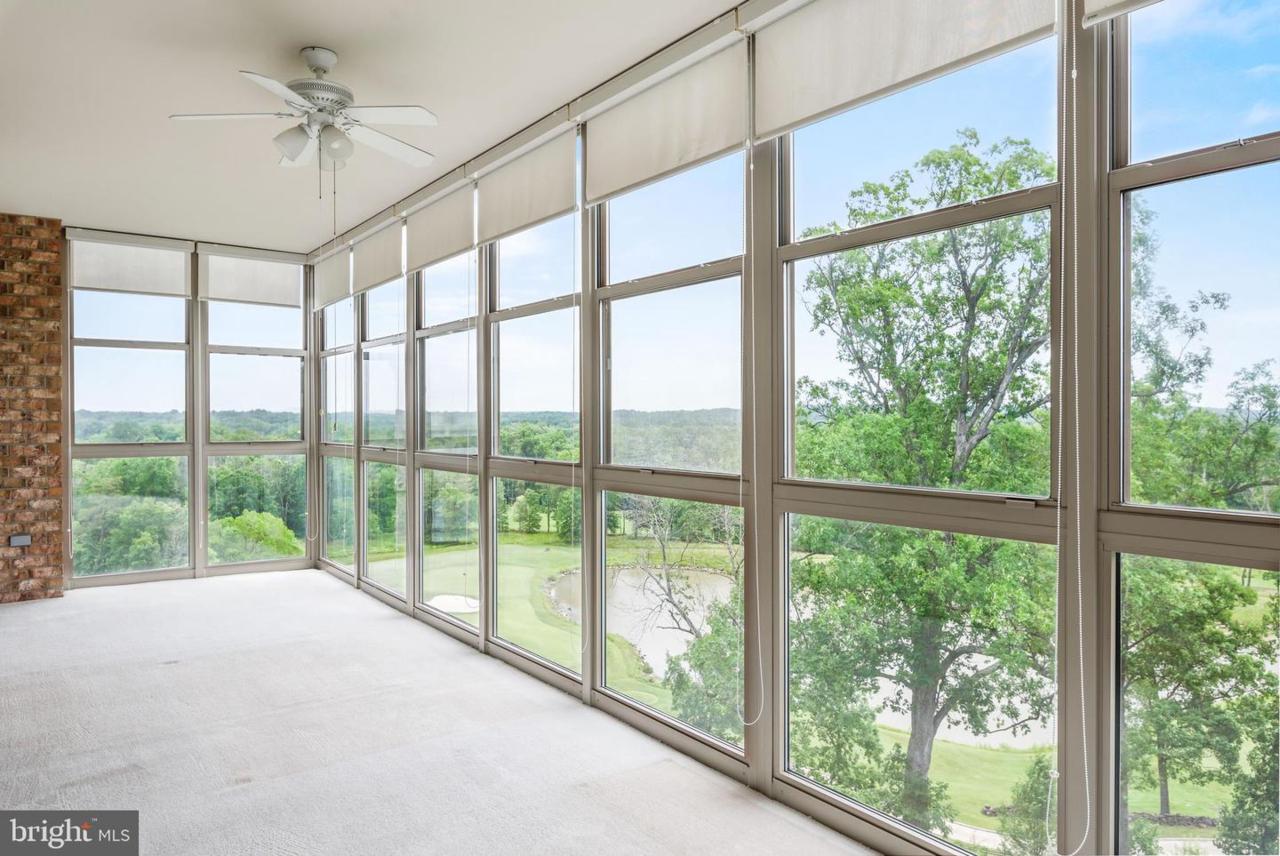 19360 Magnolia Grove Square - Photo 1