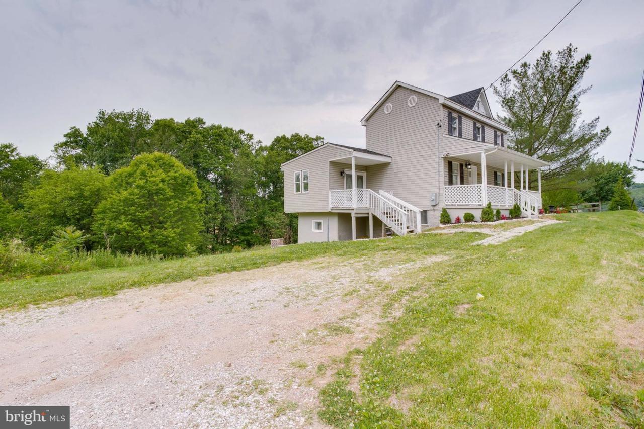 2016 Ridge Road - Photo 1
