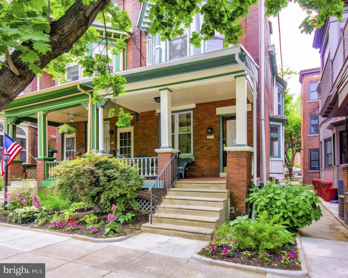 4305 Baltimore Avenue - Photo 1