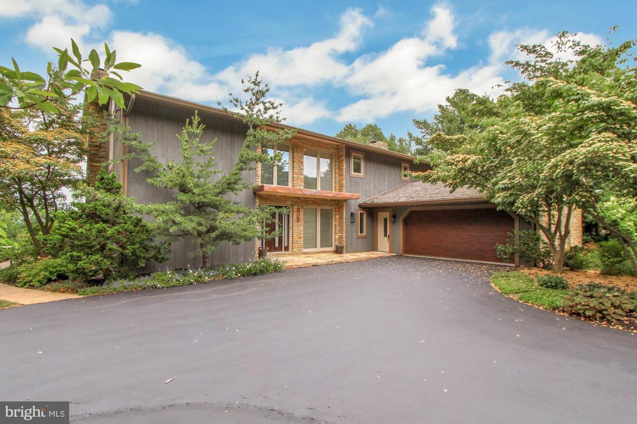 935 Upland Road - Photo 1