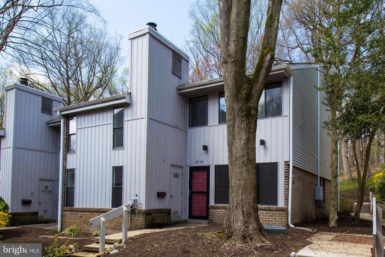 2906 Monterey Court - Photo 1
