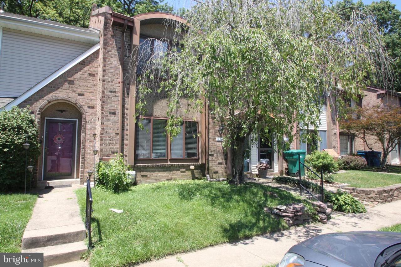 1124 Sheffield Court - Photo 1