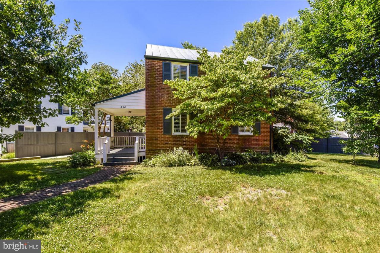 398 Edison Street - Photo 1
