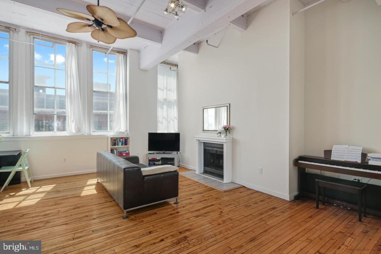 1238 Callowhill Street - Photo 1