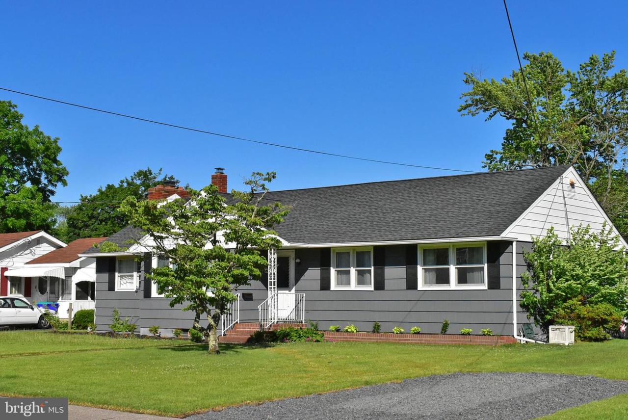 654 Peach Street - Photo 1