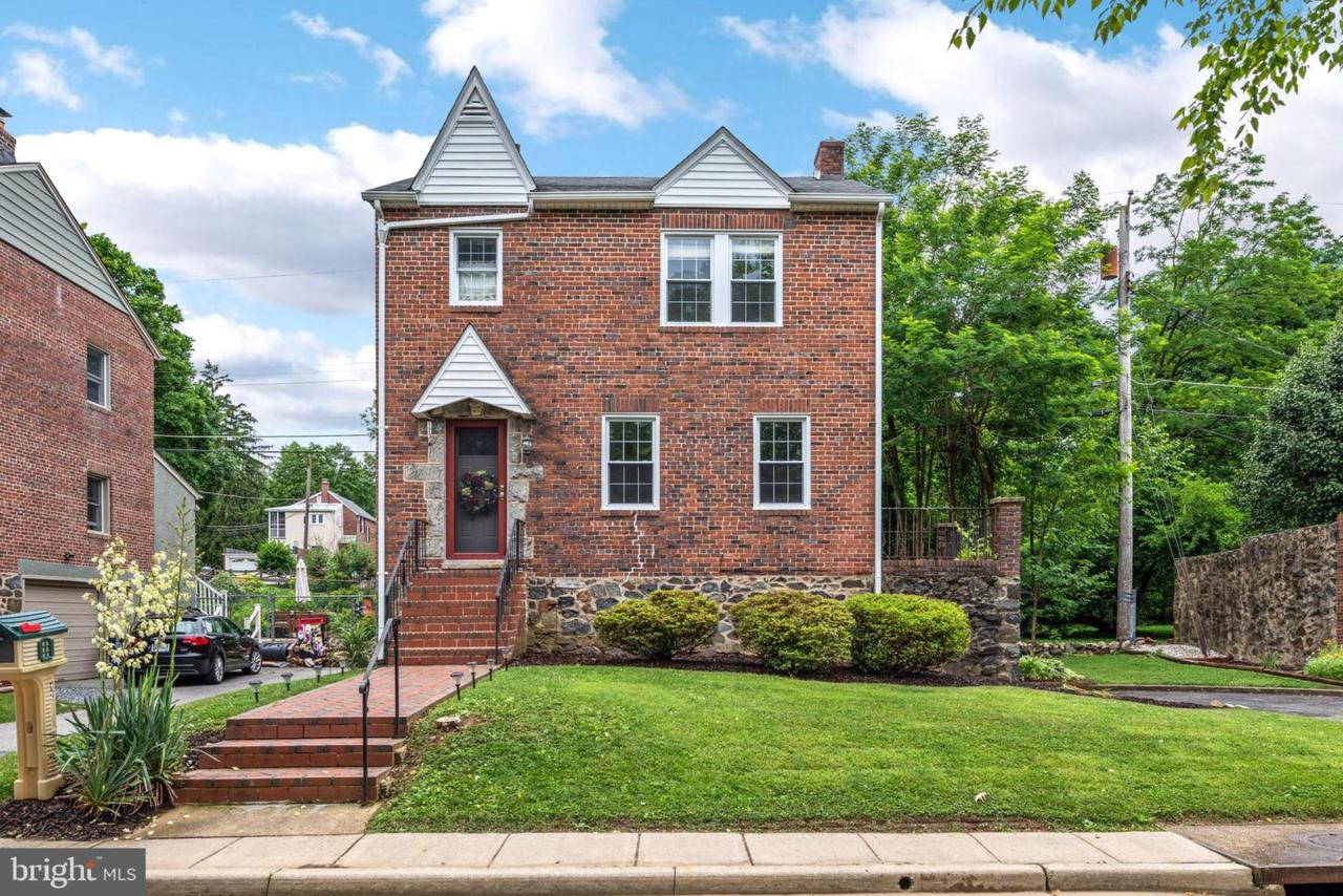 12 Cedarwood Road - Photo 1