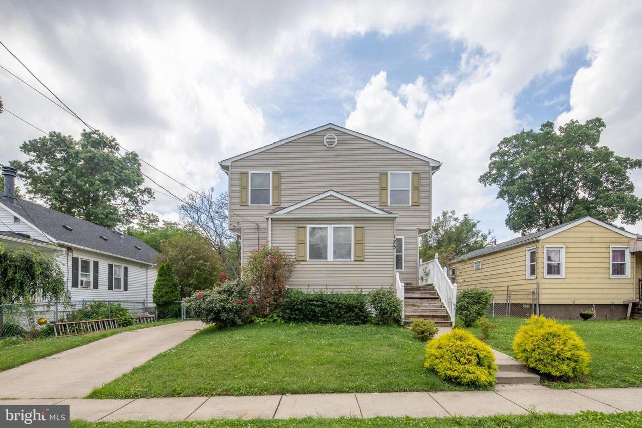 125 Jefferson Avenue - Photo 1
