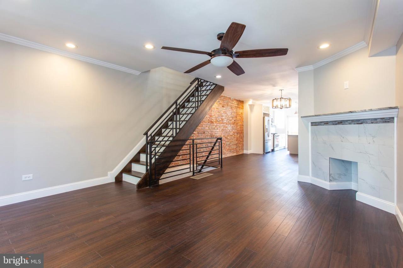 1842 Roselyn Street - Photo 1