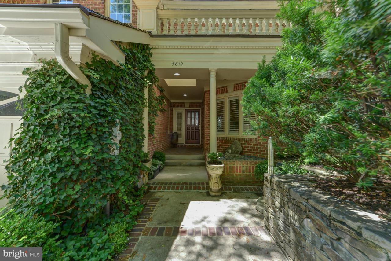 5812 Madaket Road - Photo 1