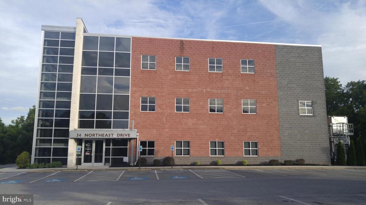 34 Northeast Drive - Photo 1