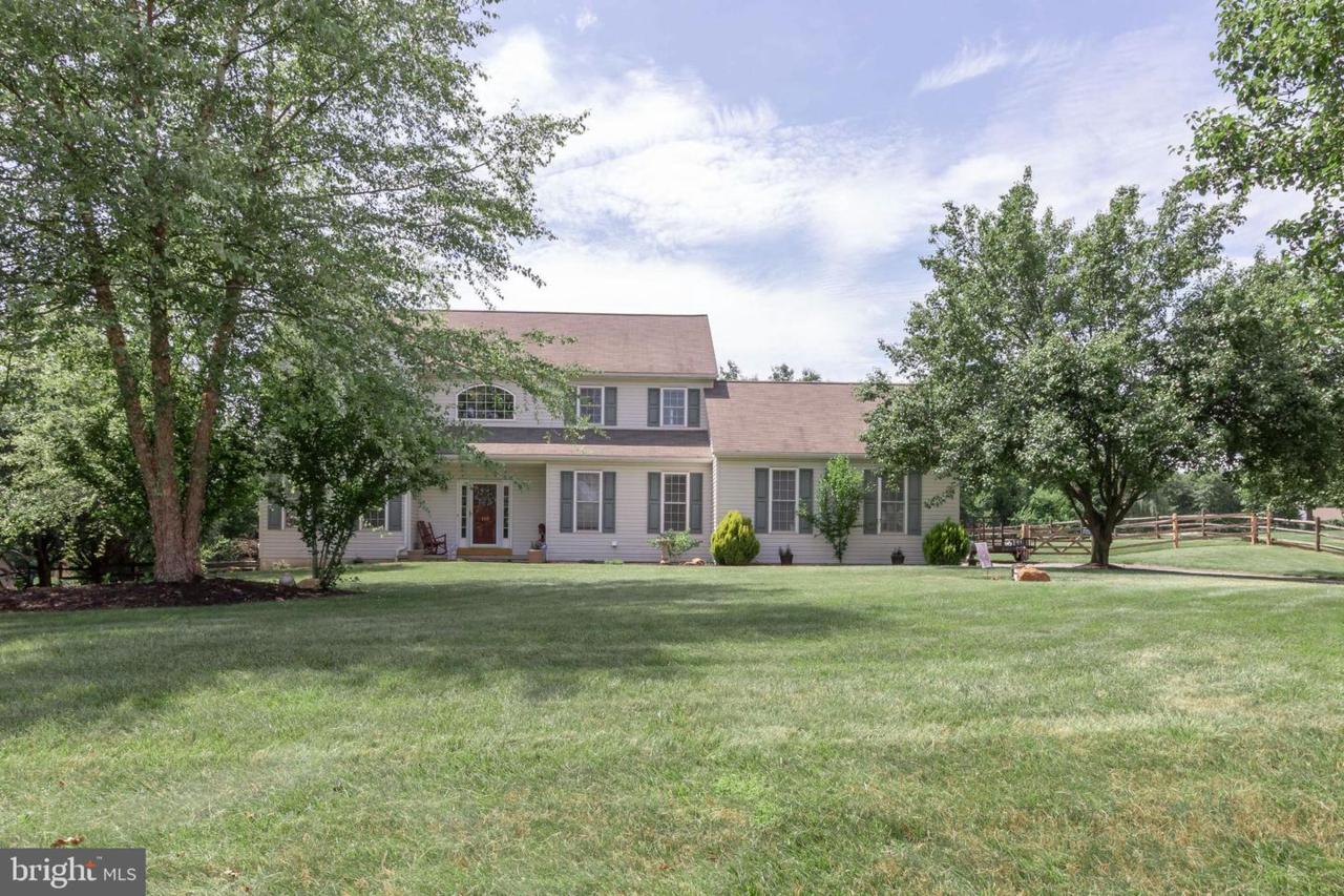 113 Roylene Drive - Photo 1