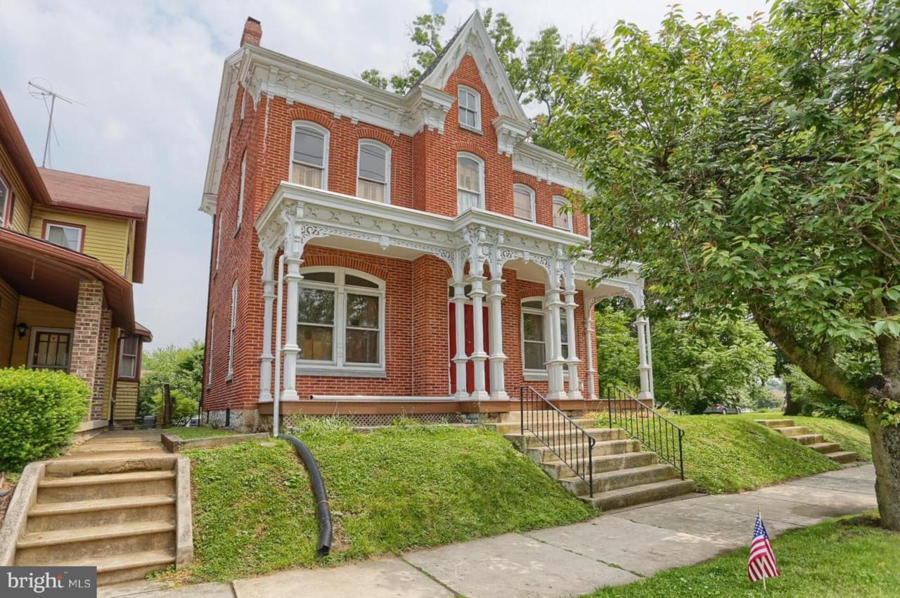 13 Penn Avenue - Photo 1