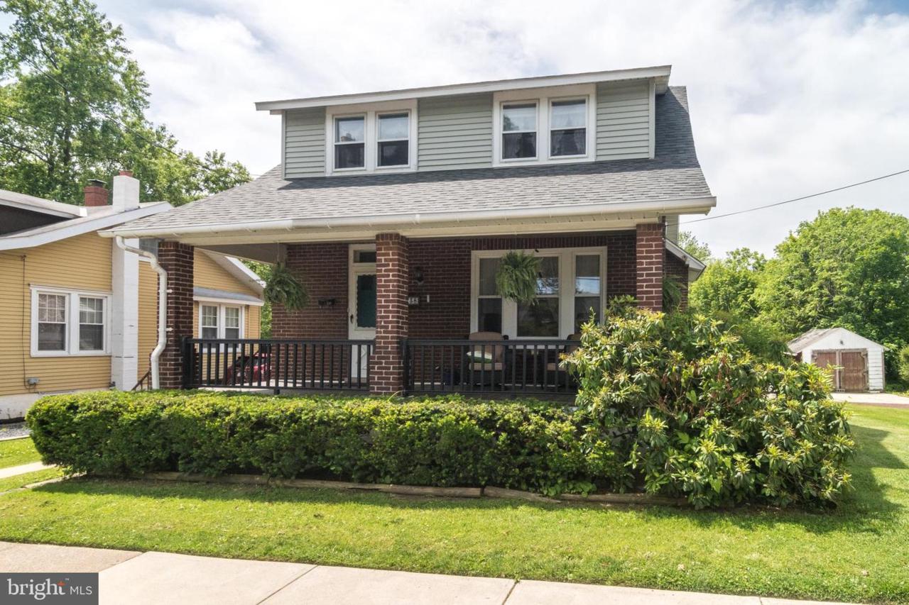 738 State Street - Photo 1