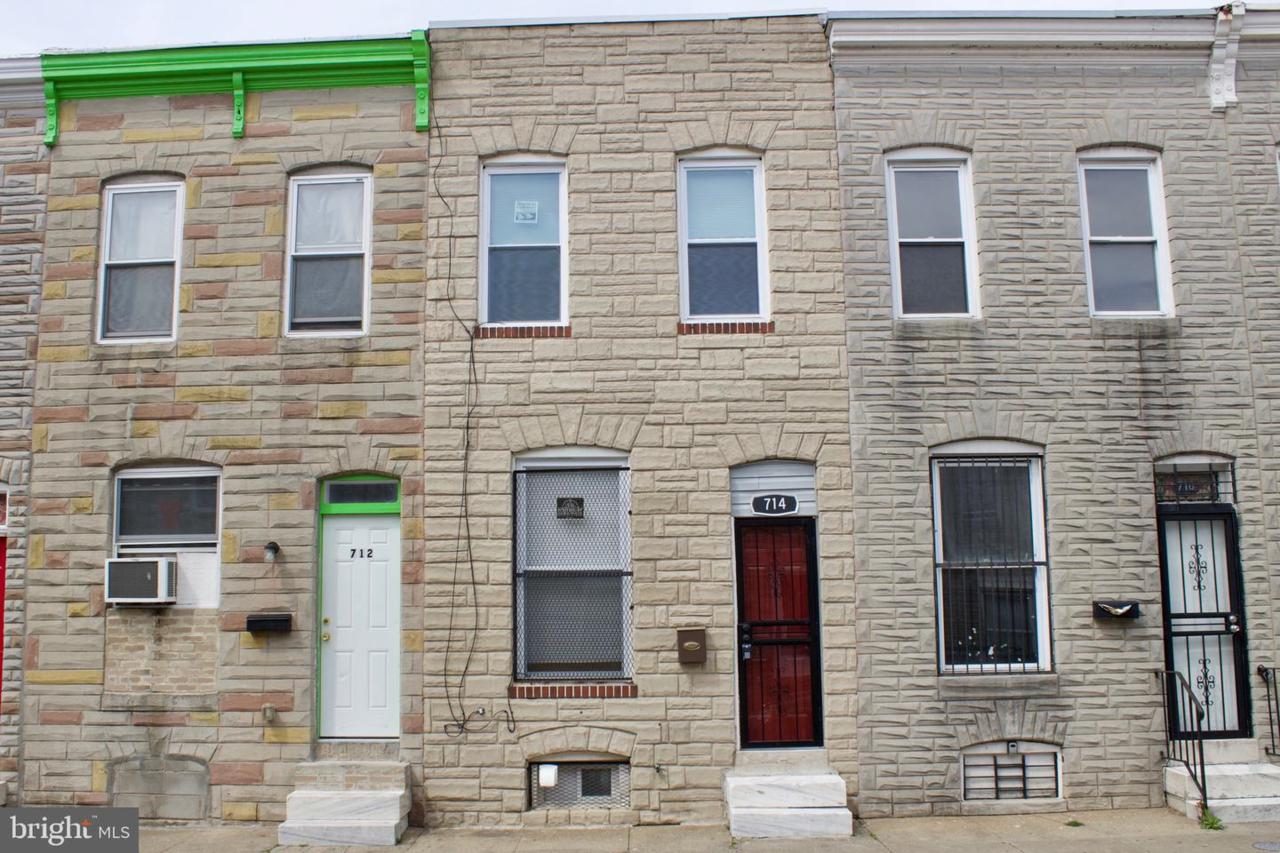 714 Port Street - Photo 1